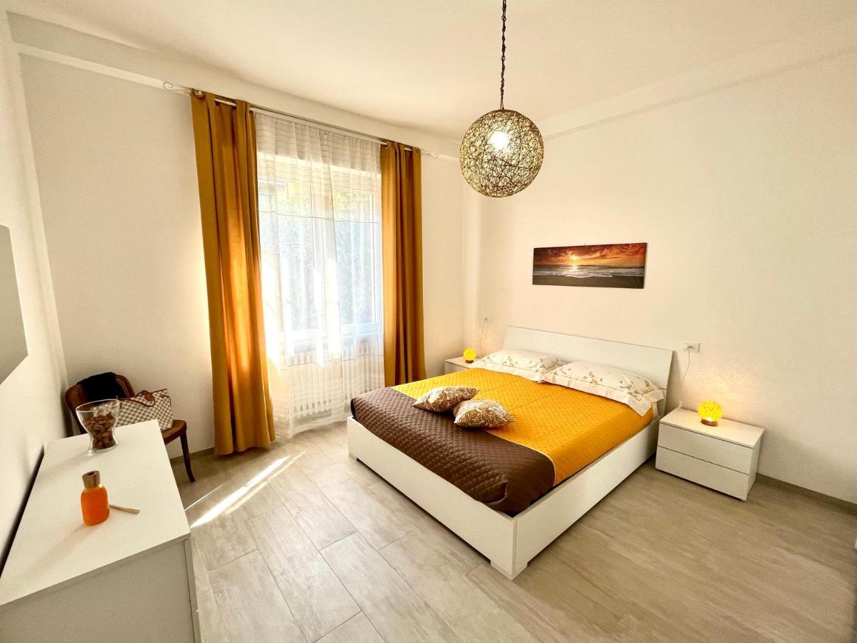 Marina Centro Harbor Apartment *
